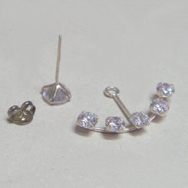 (e1253)Double use earrings with cubic zircons.